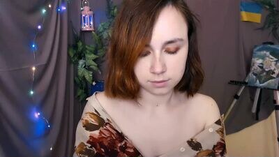 veryveryvery_shy public webcam profile photo 2