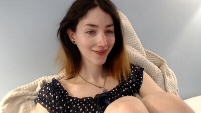 vesper_luxe public webcam profile photo 4