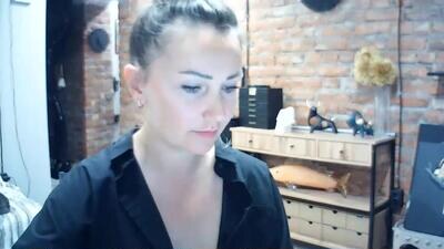 vesta_x public webcam profile photo 4
