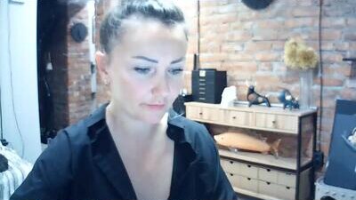 vesta_x public webcam profile photo 6