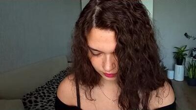vicki_queen public webcam profile photo 8