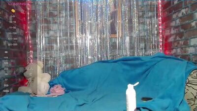 vickichasy public webcam profile photo 5