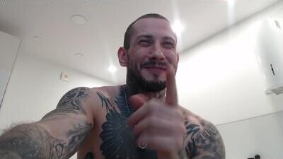 victor_rhino public webcam profile photo 8