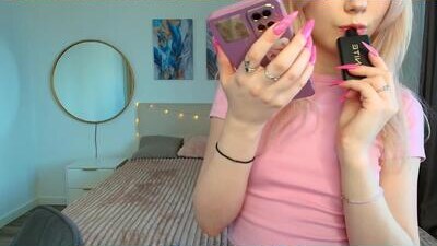 viellee public webcam profile photo 9