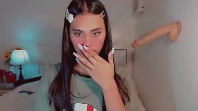 vikkylustfull public webcam profile photo 5