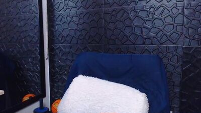 viktorherrera public webcam profile photo 2