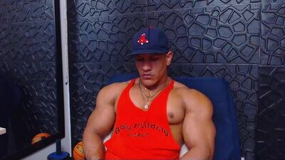 viktorherrera public webcam profile photo 4