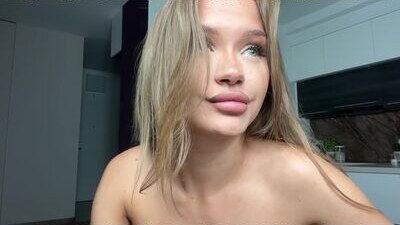 viktoria_www public webcam profile photo 9