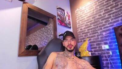 vinzenzrizzo public webcam profile photo 9