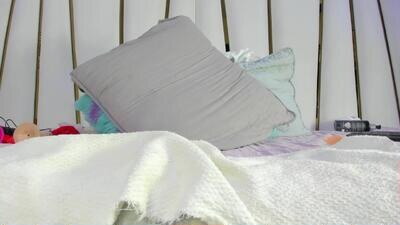 violeet_gray public webcam profile photo 2