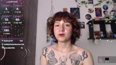 violet_bluee public webcam profile photo 4
