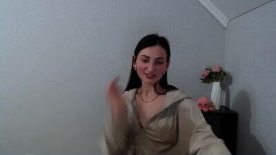 violet_ti public webcam profile photo 4