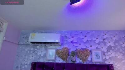 violeta_medina public webcam profile photo 3
