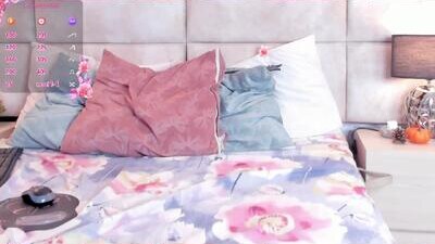 violetamarcelli public webcam profile photo 8