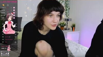 violetmiles public webcam profile photo 6