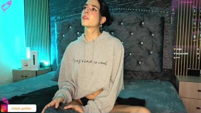 violett__golden public webcam profile photo 3