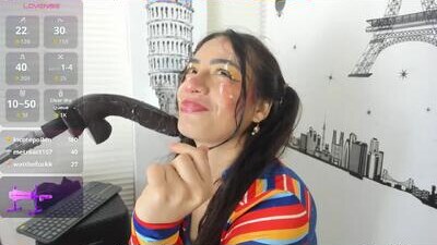 violett_collinss public webcam profile photo 10
