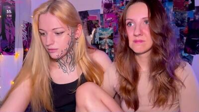 violettmo0n public webcam profile photo 2