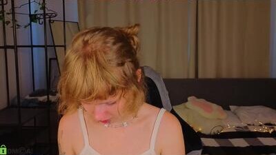 violetxdesire public webcam profile photo 7