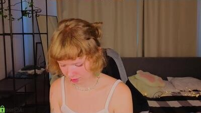 violetxdesire public webcam profile photo 8