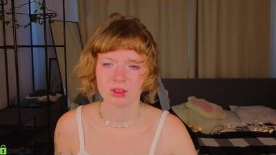violetxdesire public webcam profile photo 10