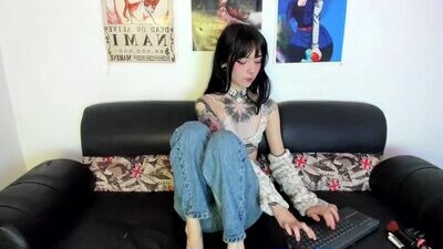 violetzen1 public webcam profile photo 4