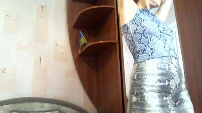 violla_strawberry public webcam profile photo 3