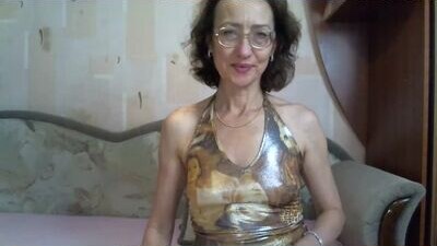 violla_strawberry public webcam profile photo 5