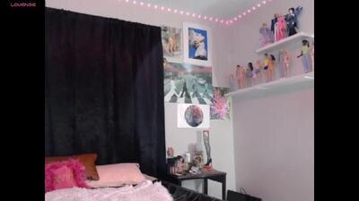 viperthedoll public webcam profile photo 4
