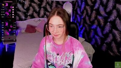 vivi_rosse public webcam profile photo 3