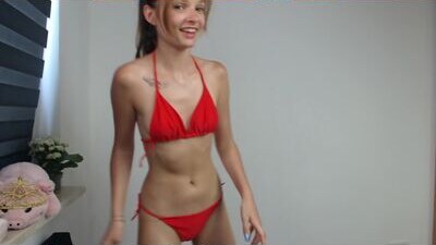 vivien_slender public webcam profile photo 9