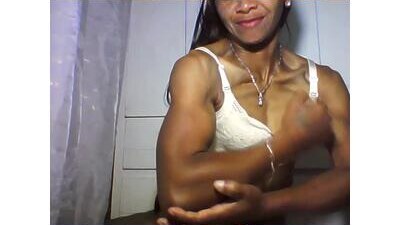vixen_lina public webcam profile photo 9