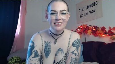 vixinvvitch public webcam profile photo 9