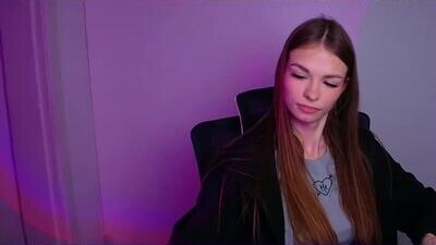 vladaseduction public webcam profile photo 9