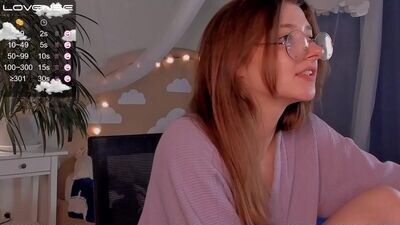 vvednesday public webcam profile photo 4