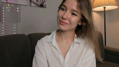 warmfuzzyfeeling public webcam profile photo 2
