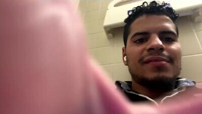 waveyyguyy public webcam profile photo 10
