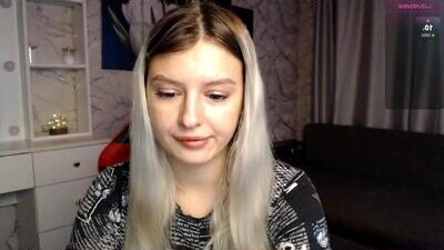whimsical_joy public webcam profile photo 9
