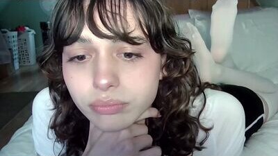 whinybrat public webcam profile photo 5