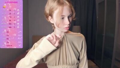 white_vsensation public webcam profile photo 2