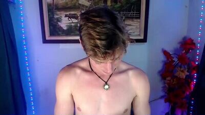 whiteboyinasia public webcam profile photo 3
