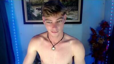 whiteboyinasia public webcam profile photo 8