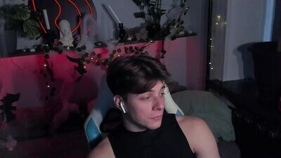 whiteegrimm public webcam profile photo 2