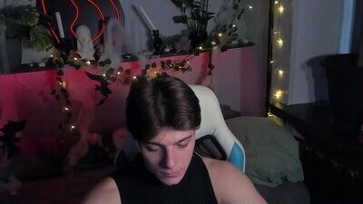 whiteegrimm public webcam profile photo 3