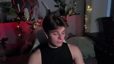 whiteegrimm public webcam profile photo 5