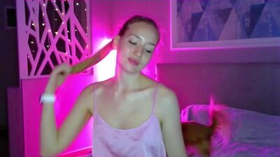 whiteprincessluna public webcam profile photo 8