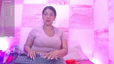 whitney_summers public webcam profile photo 2