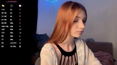 whitneyblaze public webcam profile photo 2