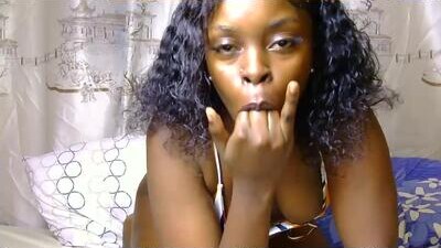 wild_ebony2 public webcam profile photo 8