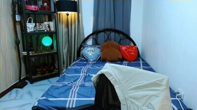 wildesttwinky public webcam profile photo 7